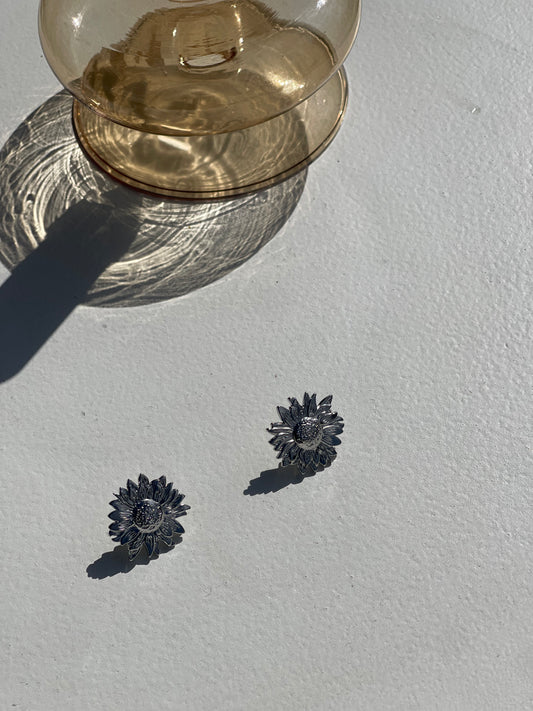 Jongilanga Earrings