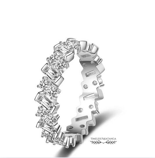 Miyi 3 Carat
